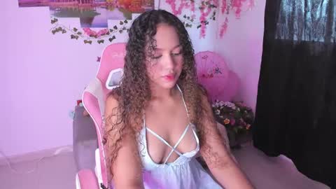 Odette  online show from October 2025 08:48:01 PM