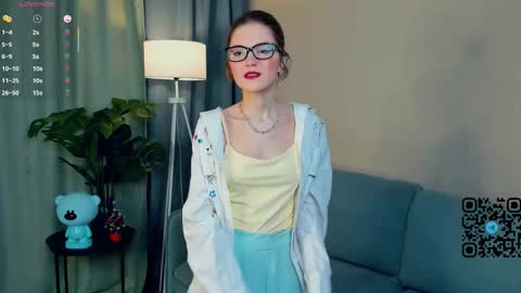 Snapshot of odettechurchwell chatting on February 2026 03:44:02 AM Eli online show from February 2026 03:44:02 AM