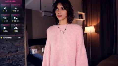 Thea online show from March 2025 03:27:02 PM