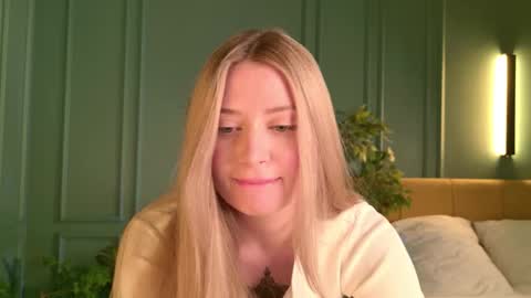 off_the_record_ online show from November 2025 12:41:02 PM