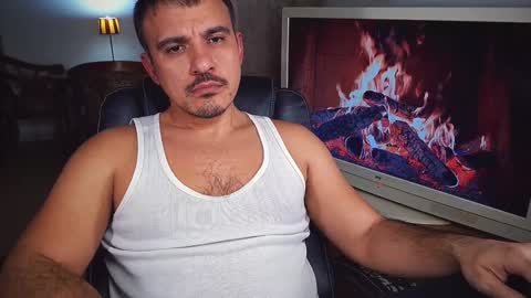 Snapshot of officeman7 chatting on December 2024 05:33:02 PM officeman7 online show from December 2024 05:33:02 PM