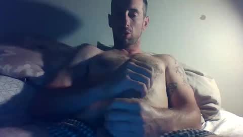 Snapshot of oghombre chatting on October 2025 04:24:02 AM oghombre online show from October 2025 04:24:02 AM