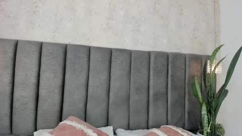 Holly online show from March 2025 07:20:02 PM