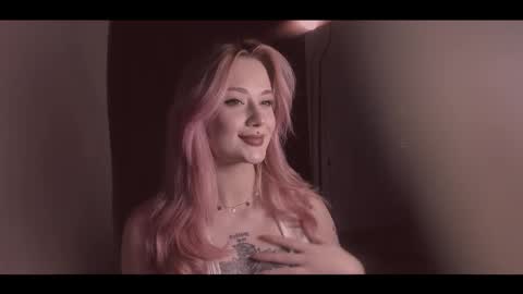 your dear Lilith Chapman online show from December 2025 04:48:02 PM