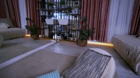 oh_m_god online show from July 2026 02:05:17 AM