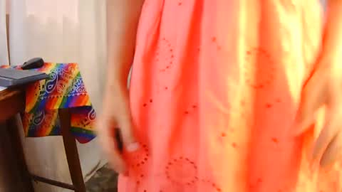 Snapshot of oh_tique chatting on January 2025 03:04:02 PM LU online show from January 2025 03:04:02 PM