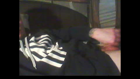 who dares  toss me some  tips lets have fun online show from February 2025 04:54:01 AM