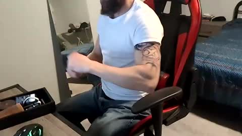 ohgeesilence online show from March 2025 10:42:01 PM