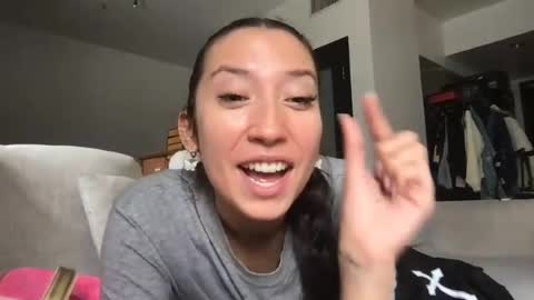 Snapshot of ohmillieevanillie chatting on June 2026 09:26:01 PM ohmillieevanillie online show from June 2026 09:26:01 PM