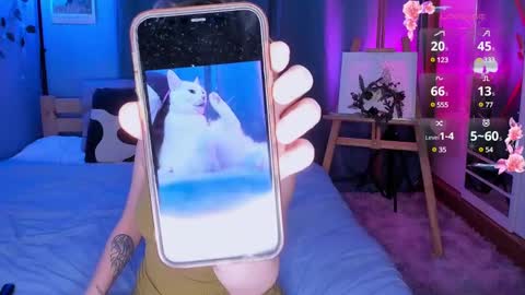 Snapshot of ohmymiami_ chatting on December 2024 07:54:02 AM Light online show from December 2024 07:54:02 AM