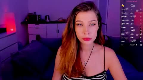 Snapshot of ohmymiami_ chatting on November 2025 03:12:02 PM Light online show from November 2025 03:12:02 PM