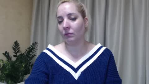 Mari online show from January 2025 08:00:01 PM