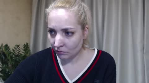 Mari online show from March 2026 01:16:02 PM