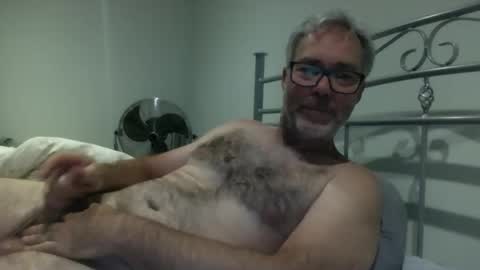 oiledcouple1 online show from November 2025 09:09:01 AM