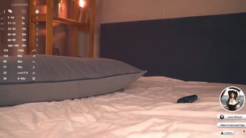 Henrietta or Rita online show from September 2025 06:02:02 PM