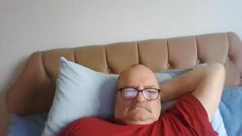 Snapshot of old_fkr chatting on December 2024 10:32:01 AM old_fkr online show from December 2024 10:32:01 AM