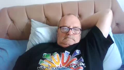 Snapshot of old_fkr chatting on January 2025 08:45:01 AM old_fkr online show from January 2025 08:45:01 AM