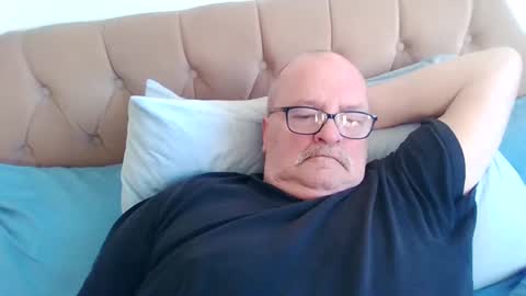 Snapshot of old_fkr chatting on January 2025 09:37:02 AM old_fkr online show from January 2025 09:37:02 AM