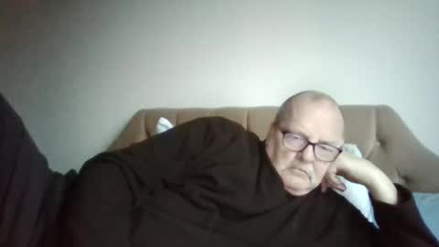 Snapshot of old_fkr chatting on February 2025 05:01:02 PM old_fkr online show from February 2025 05:01:02 PM