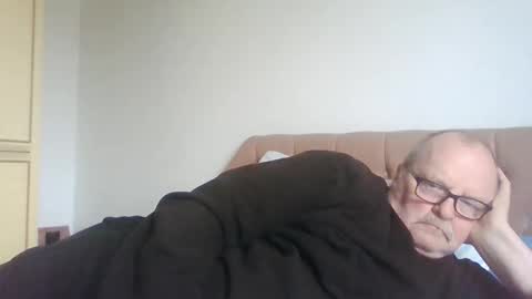 old_fkr online show from April 2026 08:37:02 AM