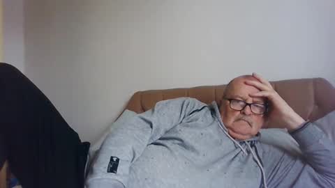 old_fkrr_ online show from October 2025 10:11:01 AM