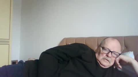 old_fkrr_ online show from February 2026 01:25:01 PM