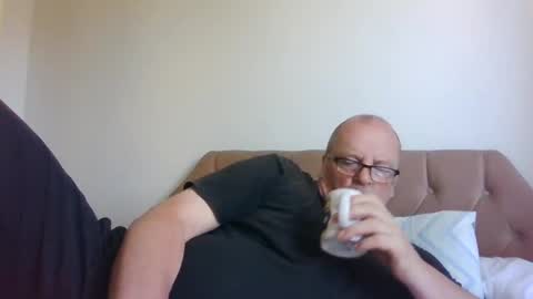 Snapshot of old_fkrr_ chatting on June 2026 08:17:02 AM old_fkrr_ online show from June 2026 08:17:02 AM