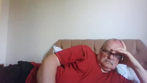 Snapshot of old_fkrr_ chatting on June 2026 08:08:02 AM old_fkrr_ online show from June 2026 08:08:02 AM