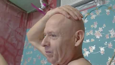 Snapshot of oldbuthorny62 chatting on June 2026 03:42:01 AM oldbuthorny62 online show from June 2026 03:42:01 AM