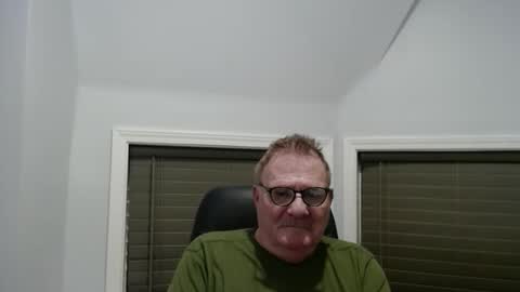 oldguybigd online show from February 2026 04:44:01 AM