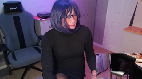 oldveteranuk online show from December 2025 07:37:01 AM