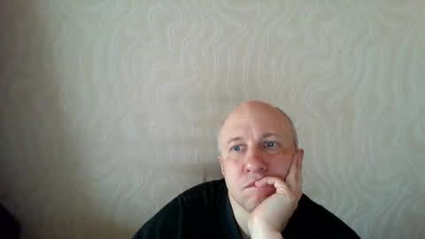 Snapshot of oleg365 chatting on March 2026 06:42:01 AM figaro online show from March 2026 06:42:01 AM