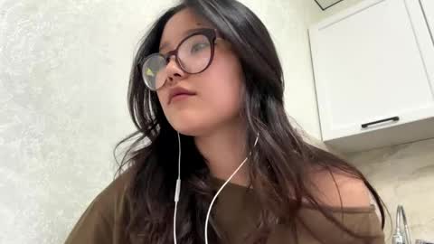 Snapshot of olenerowley chatting on May 2026 07:27:01 AM Janey online show from May 2026 07:27:01 AM