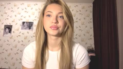 Kem online show from October 2025 04:30:02 PM