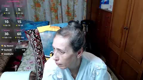 Olguscha online show from October 2025 11:40:01 AM