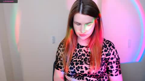 Snapshot of olide_ chatting on July 2026 12:35:01 PM Olivia online show from July 2026 12:35:01 PM
