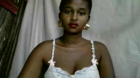 olinah610 online show from April 2026 06:36:01 AM