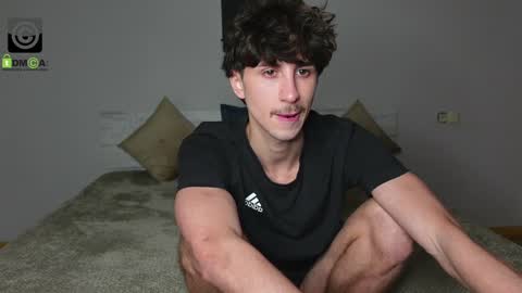 Oliver  Kaen online show from December 2024 03:44:01 PM