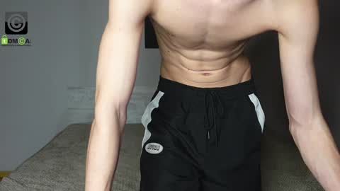 Oliver  Kaen online show from December 2024 03:20:02 PM