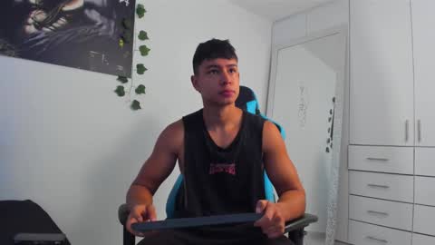 Oliver bray online show from February 2025 01:58:01 PM