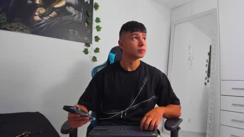 Oliver bray online show from March 2025 12:11:02 AM