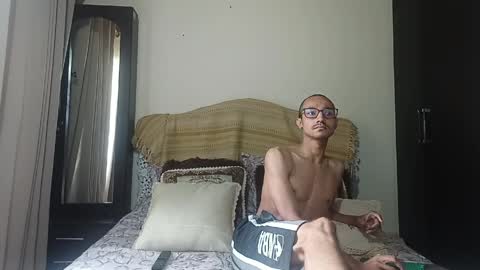 Snapshot of oliver_goldberg chatting on April 2026 12:01:01 PM oliver_goldberg online show from April 2026 12:01:01 PM