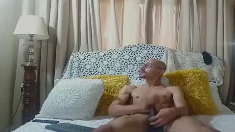 oliver_goldberg online show from May 2026 03:28:01 PM