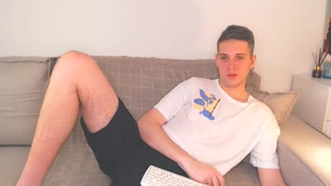 Oliver online show from December 2024 12:12:02 PM