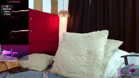 Snapshot of oliver_king_sex chatting on October 2025 03:02:01 PM Oliver Smith online show from October 2025 03:02:01 PM