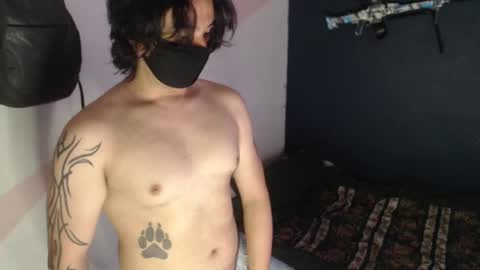 oliver_laid_2023 online show from December 2024 08:15:01 PM