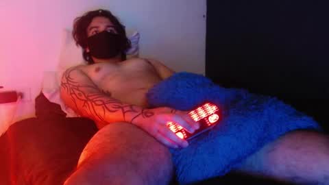 oliver_laid_2023 online show from December 2024 06:01:02 PM