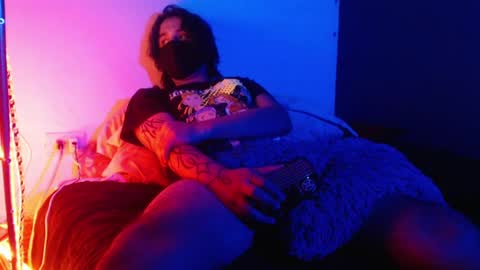 oliver_laid_2023 online show from January 2025 11:07:02 AM