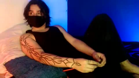 oliver_laid_2023 online show from January 2025 08:36:02 PM