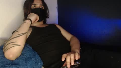 oliver_laid_2023 online show from January 2025 04:52:02 AM